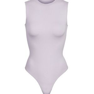 ESSENTIAL CREW NECK SLEEVELESS BODYSUIT (IRIS)